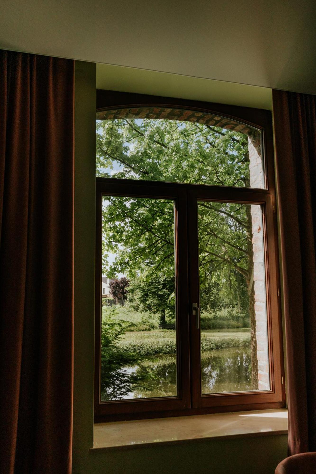 Chateau De Looz Luaran gambar